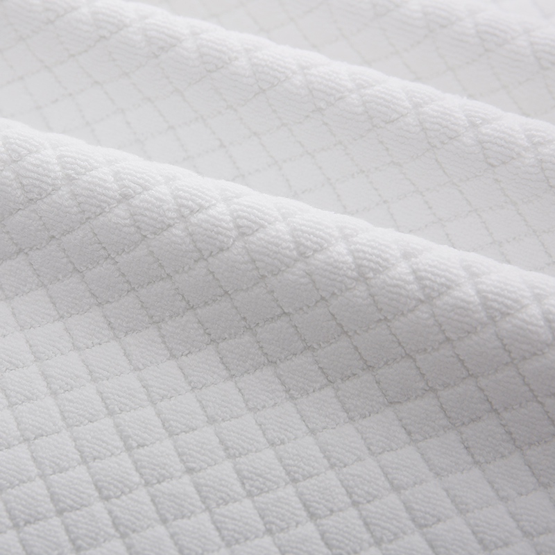 Hotel pure white diamond checkered floor towel