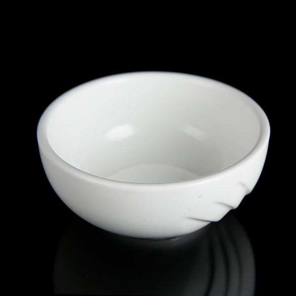 Twill white porcelain round bowl